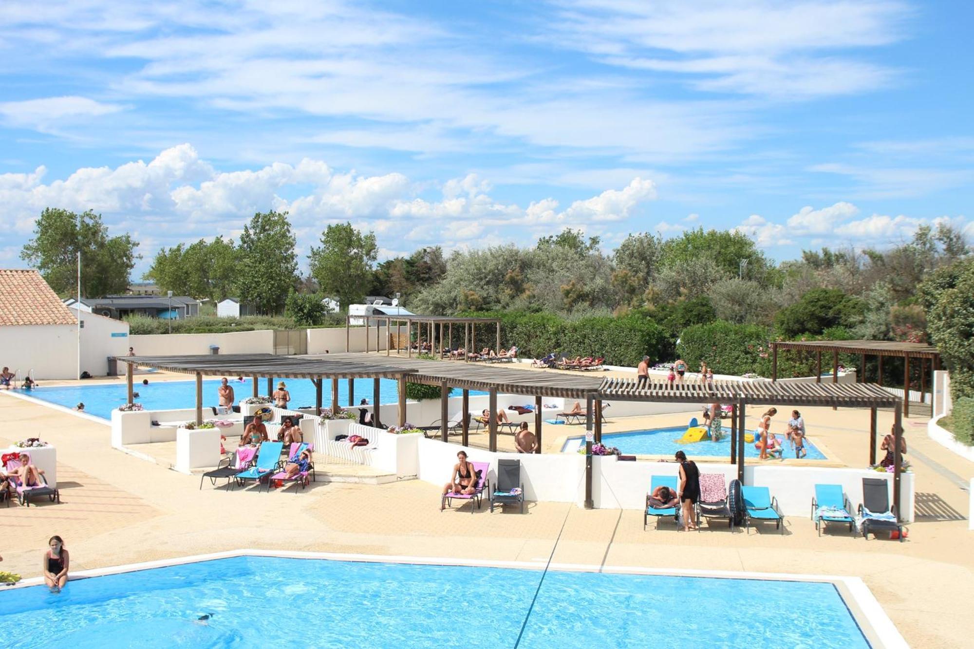 Camping La Brise De Camargue Saintes-Maries-de-la-Mer Kültér fotó